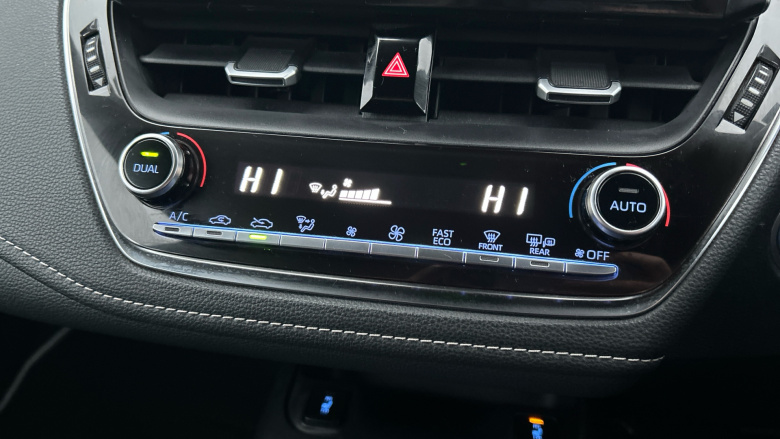 Toyota Corolla 1.8 VVT-i Hybrid Design 5dr CVT Hybrid Hatchback